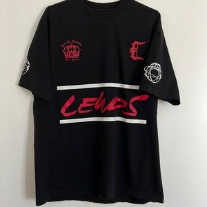 Crooks men t shirt one time used